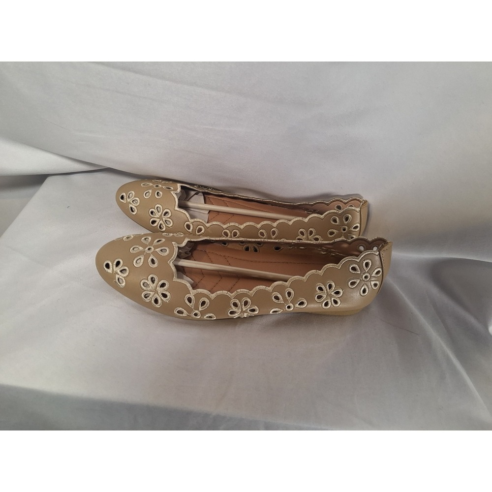 Fracora Tan Nude Floral Eyelet Scalloped Ballet Flats Round Toe Shoes Womens 7‎